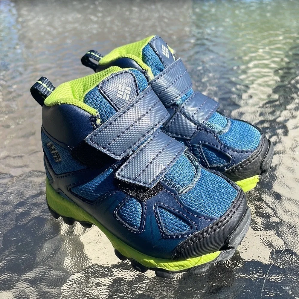 Columbia Peakfreak XCRSN Mid Children Hiking Boots